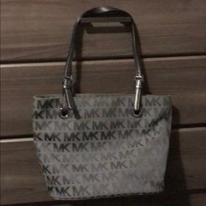 Michael Kors tote